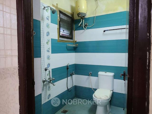 2 BHK Flat In Aiswaryam Apartment for Rent In Ambattur