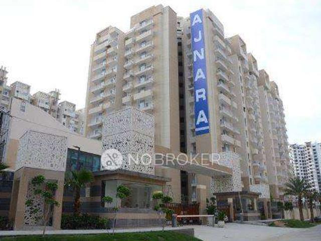 2 BHK Flat In Ajnara Daffodil For Sale In Sector137