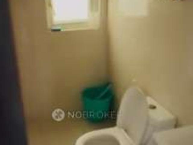 2 BHK Flat In Ajnara Daffodil for Rent In Sector137