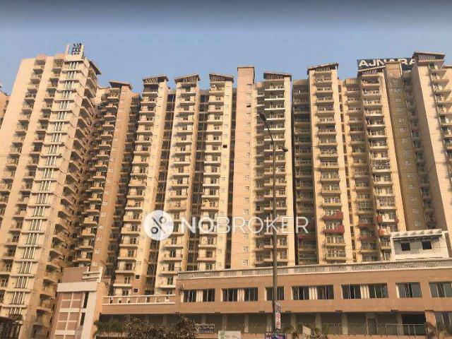 2 BHK Flat In Ajnara Homes for Rent In Ajnara Homes