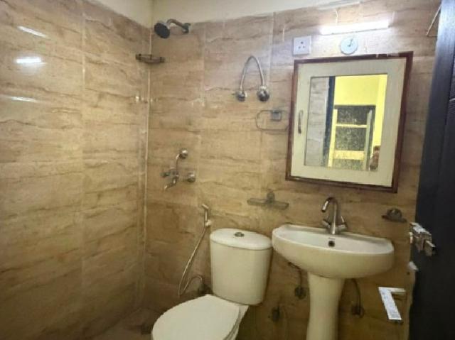 2 BHK Flat In Ajnara Homes for Rent In Sector 121