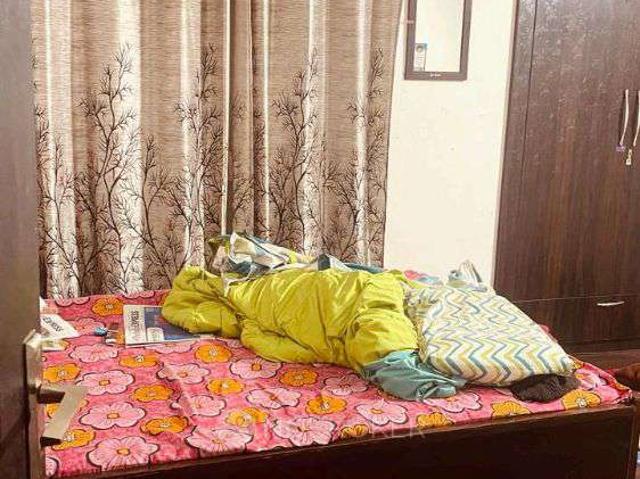 2 BHK Flat In Ajnara Homes for Rent In Sector 16b