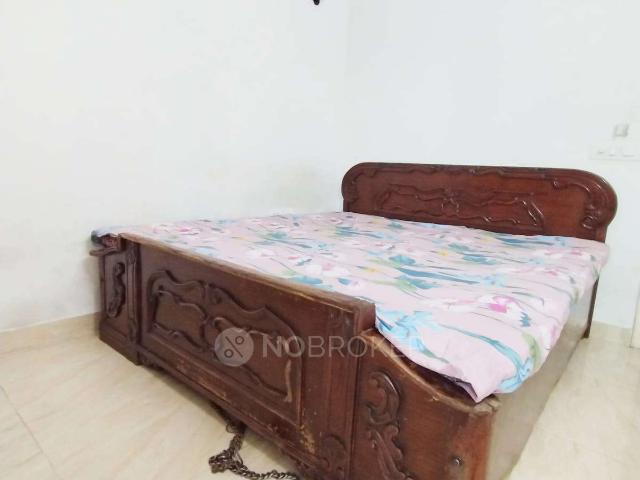 2 BHK Flat In Ajnara Homes for Rent In Sector 4