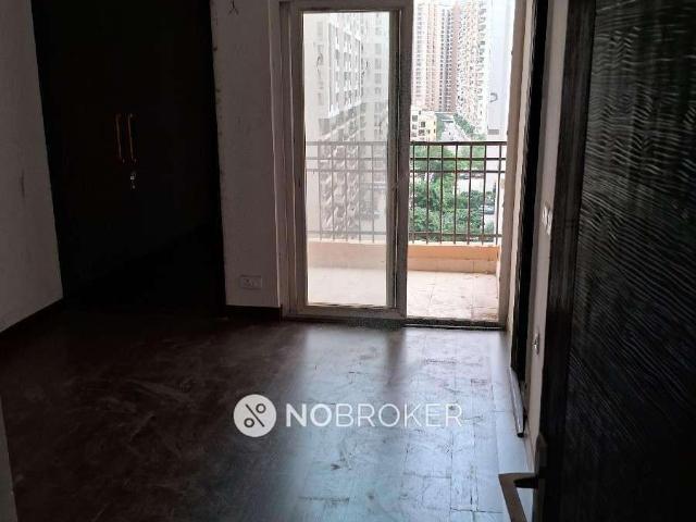 2 BHK Flat In Ajnara Le Garden For Sale In Sector 16