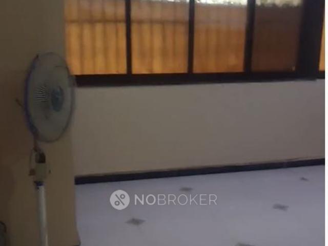 2 BHK Flat In Al Muhajir for Rent In Millat Nagar Ground