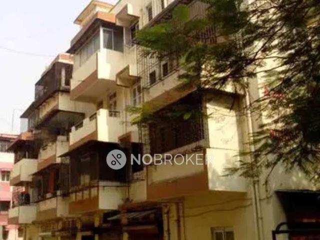 2 BHK Flat In Al Azad Society For Sale In Kurla West