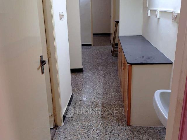 2 BHK Flat In Alamelu Apartments, Nungambakkam For Sale In Nungambakkam