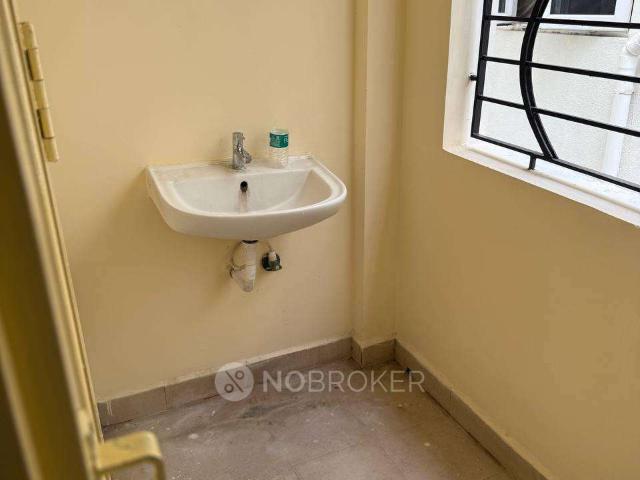 2 BHK Flat In Amaze 6 For Sale In Sholinganallur