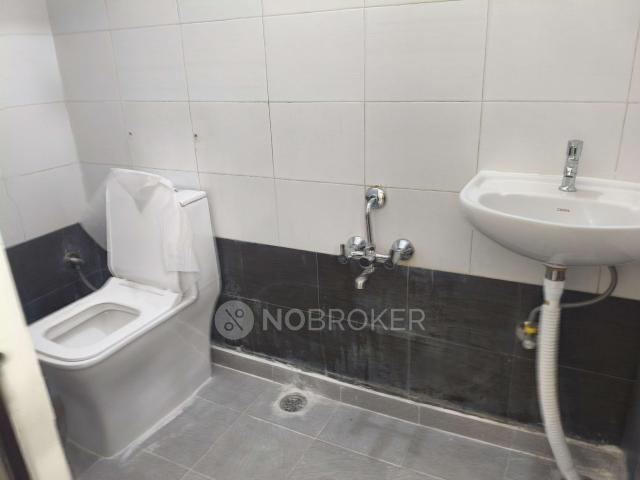 2 BHK Flat In Ambanilaya for Lease In New Presidency High S