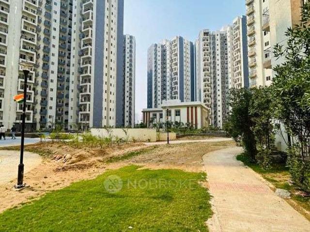 2 BHK Flat In Amrapali Dream Valley 2 Entry Gate For Sale In Ithaira