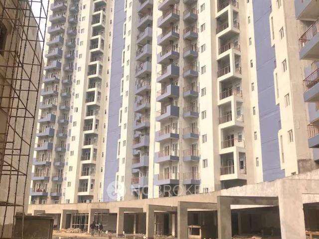 2 BHK Flat In Amrapali Leisure Valley For Sale In Techzone