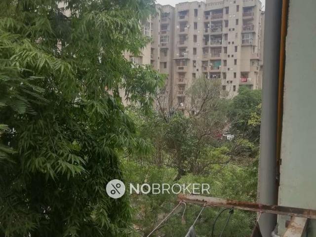 2 BHK Flat In Amrapali Kingswood For Sale In Sector 4