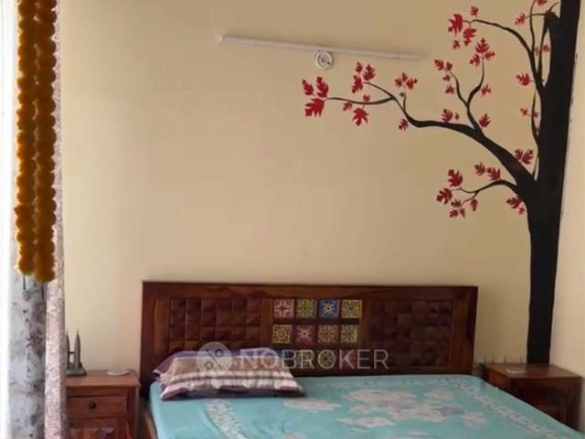 2 BHK Flat In Amrapali Leisure Park for Rent In Techzone