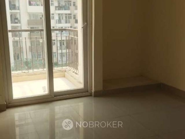 2 BHK Flat In Amrapali Leisure Park for Rent In Techzone 4