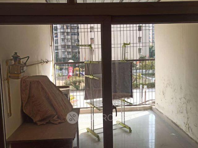 2 BHK Flat In Amrapali Silicon City for Rent In Sector 76
