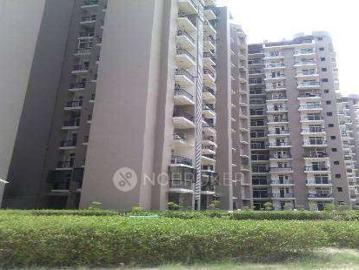 Sector-120 Noida, New Delhi, Delhi - Parking