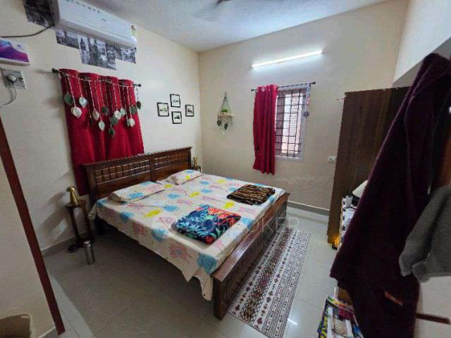 2 BHK Flat In Annamalair Construxtions for Lease In 84, Par