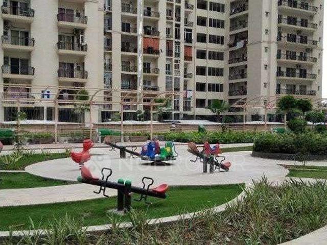 2 BHK Flat In Antriksh Golf View 1 for Rent In Sector 78