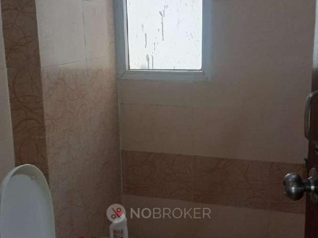 2 BHK Flat In Antriksh Golf View 2 for Rent In Sector 78, Noida