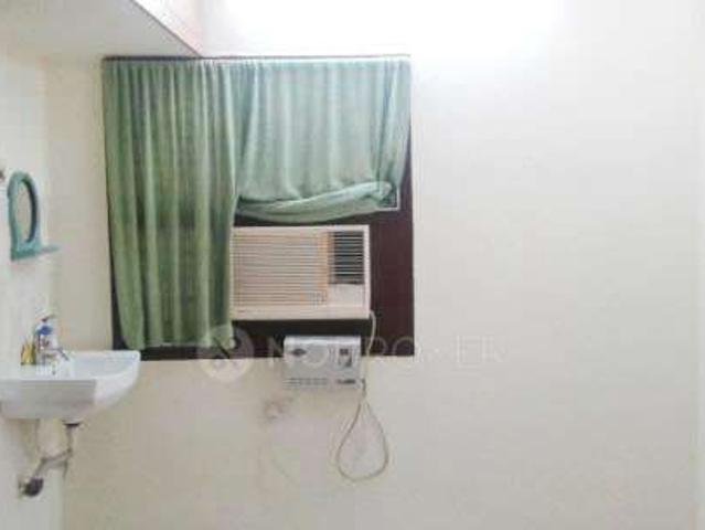 2 BHK Flat In Anu Apartment for Rent In Thiruvanmiyur