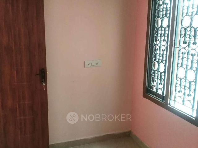 2 BHK Flat In Apartment for Lease In Sembakkam