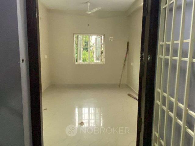 2 BHK Flat In Apartment For Sale In Tambaram