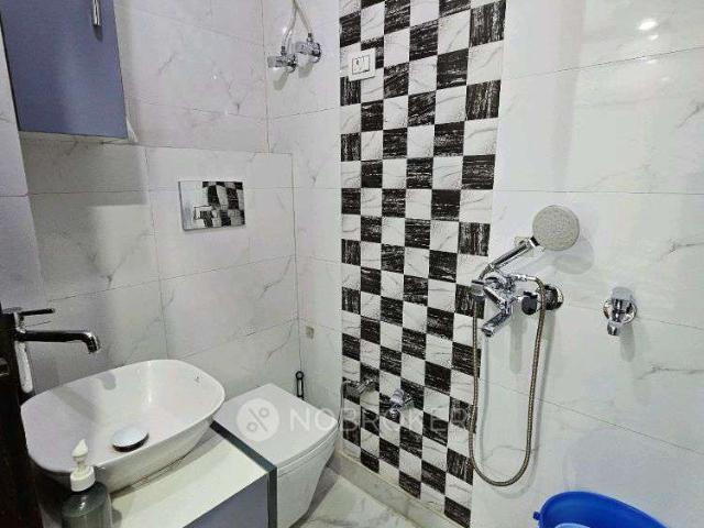 2 BHK Flat In Apartment For Sale In Uttam Nagar