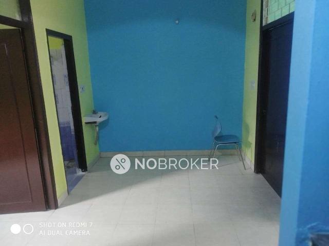 2 BHK Flat In Apartment For Sale In Chattarpur