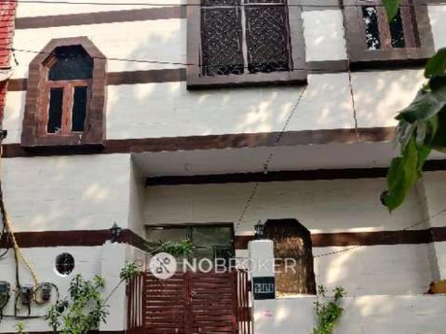 2 BHK Flat In Apartment For Sale In Shakarpur