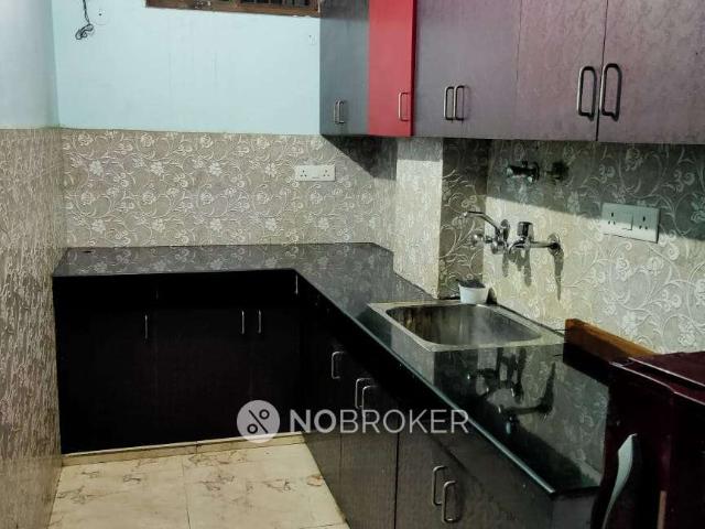2 BHK Flat In Apartment for Rent In Mayur Vihar