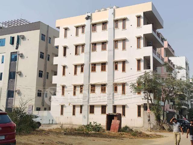 2 BHK Flat In Apartment for Rent In Sector 43