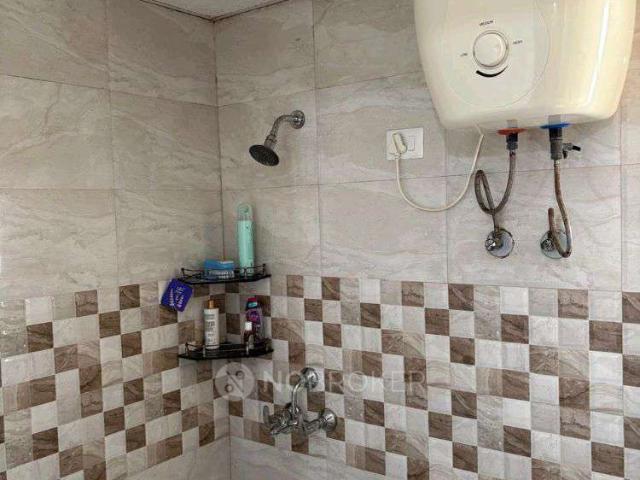 2 BHK Flat In Apex Golf Avanue for Rent In Apex Golf Avenue