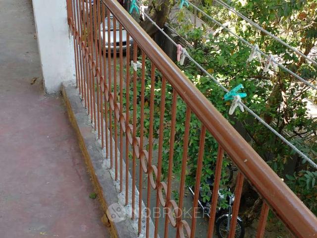2 BHK Flat In Aravali Apartments, Sector 34 For S