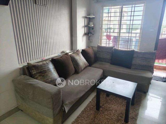 2 BHK Flat In Ark Towers for Rent In Marina Block