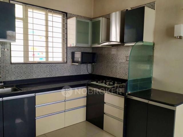 2 BHK Flat In Aristolia Co Op Hsg Society for Rent In Aristolia Hadapsar Pune