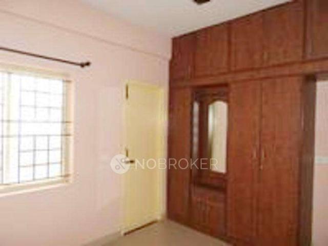 2 BHK Flat In Arneesh Palace For Sale In Jp Nagar