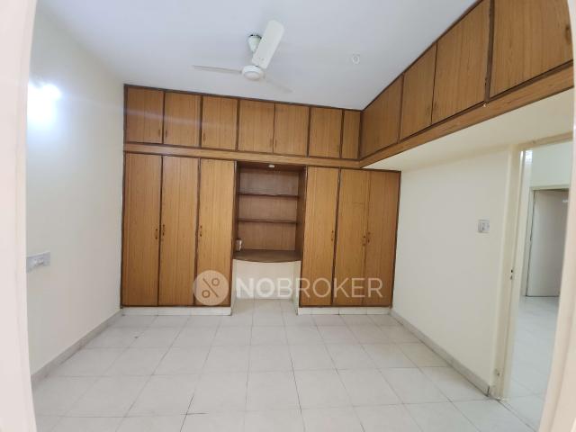2 BHK Flat In Arpitha Apartments, Koramangala for Rent In Koramangala