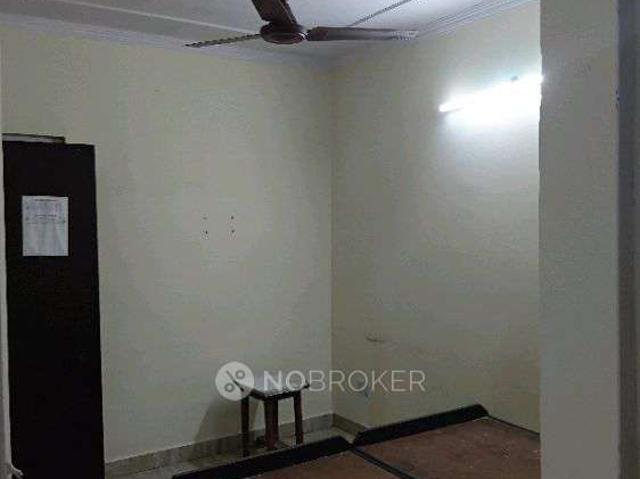 2 BHK Flat In Arun Vihar for Rent In Sector 37