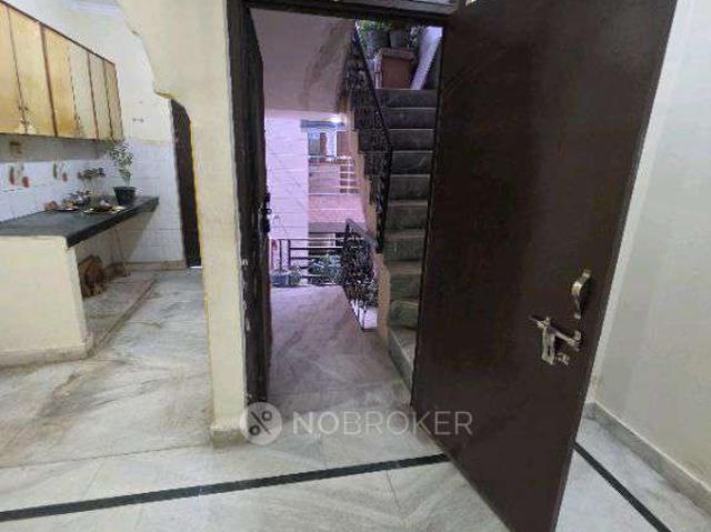 2 BHK Flat In Ashirwad for Rent In Uttam Nagar