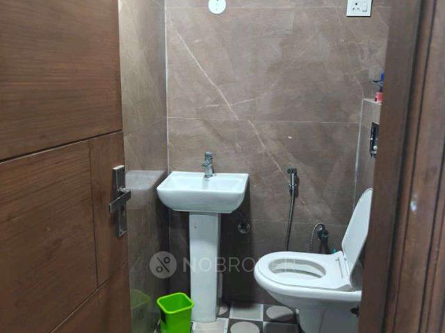 2 BHK Flat In Builder Flat for Rent In Golden Residency 4