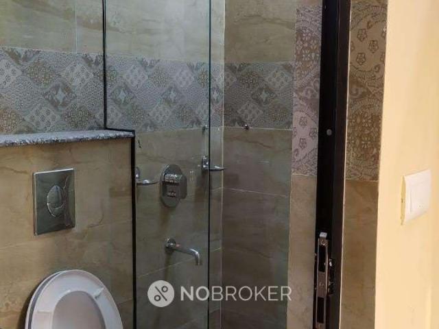 2 BHK Flat In Builder Floor for Rent In Sector 43