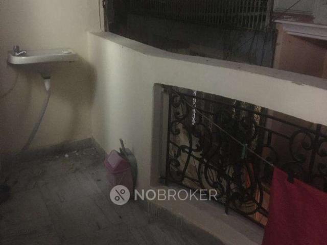2 BHK Flat In Builder Floor For Sale In Laxmi Nagar