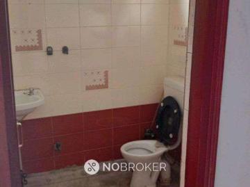 2 BHK Flat In B 22 Mansarovar Park 3rd Floor For Sale In Mansarovar Park, Shahdara