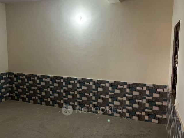 2 BHK Flat In Baba Residency Sector 154 for Rent In Badauli