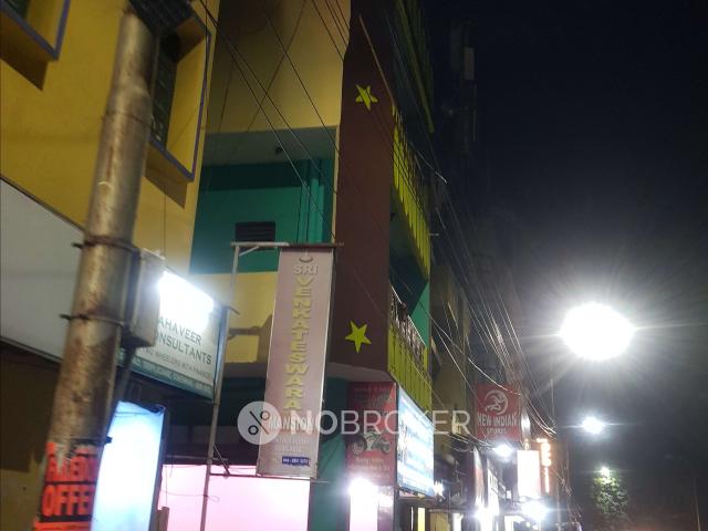 2 BHK Flat In Baby Building for Rent In Triplicane