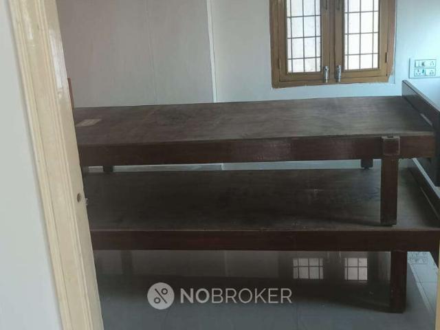 2 BHK Flat In Baghya Narayana Complex for Rent In Banjara Hills