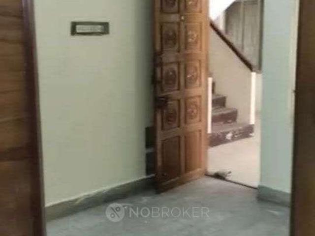 2 BHK Flat In Balaji Apartment, ambattur for Rent In Ambattur