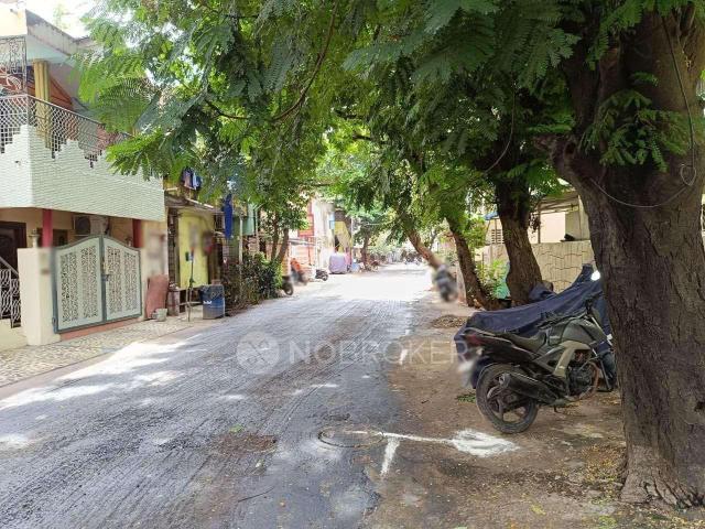 2 BHK Flat In Balaji Apartment For Sale In George Town
