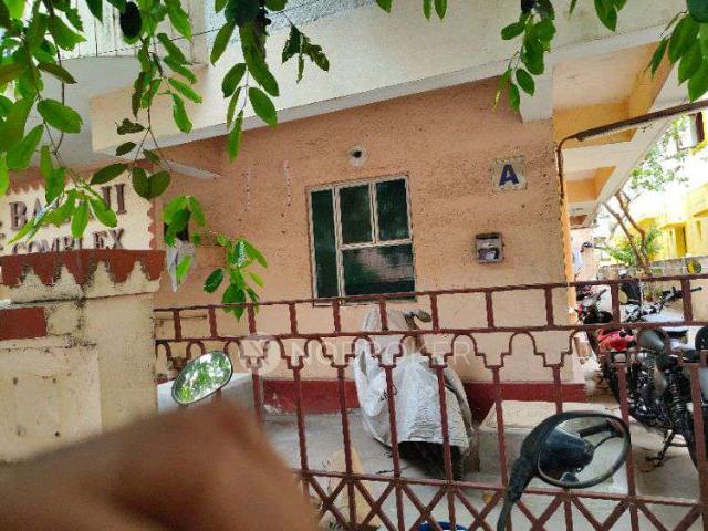 2 BHK Flat In Balaji Complex, West Mambalam for Rent In West Mambalam