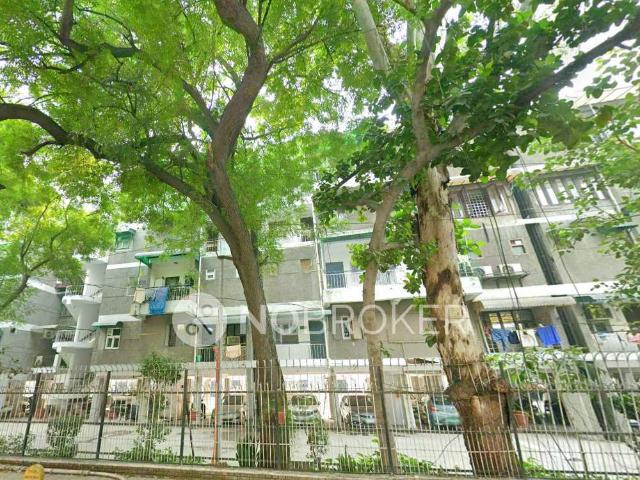 2 BHK Flat In Bank Vihar Apartments for Rent In, Pitampura